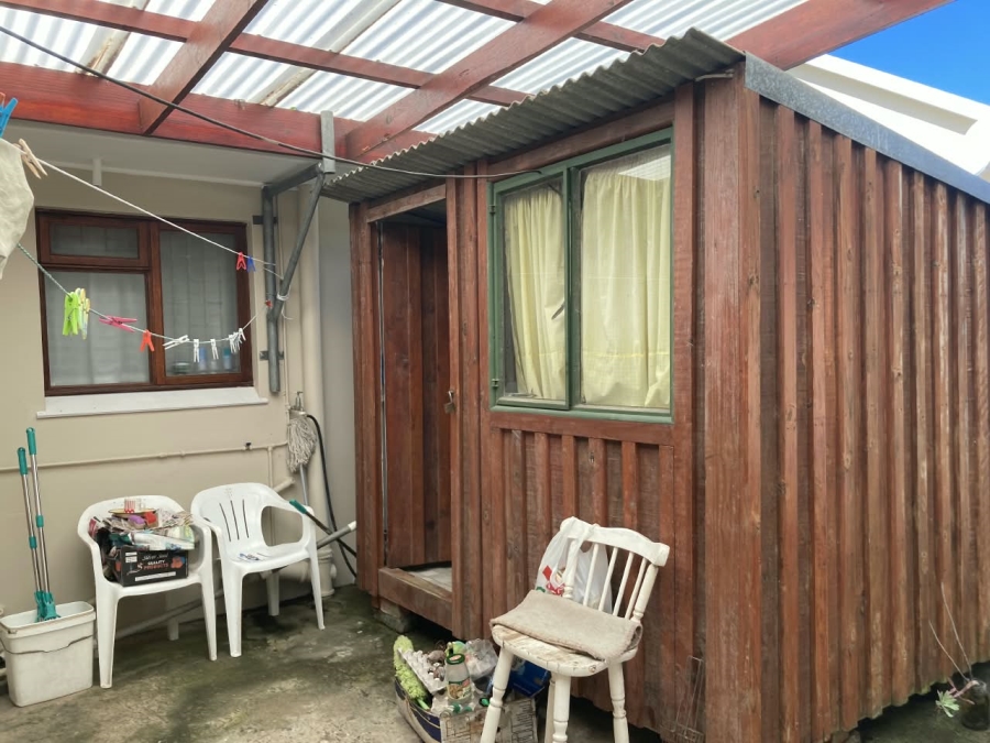 4 Bedroom Property for Sale in Amalinda Eastern Cape